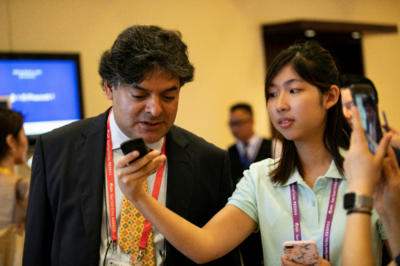 訊飛翻譯機榮獲2019世界制造業(yè)大會智慧生活類創(chuàng)新金獎